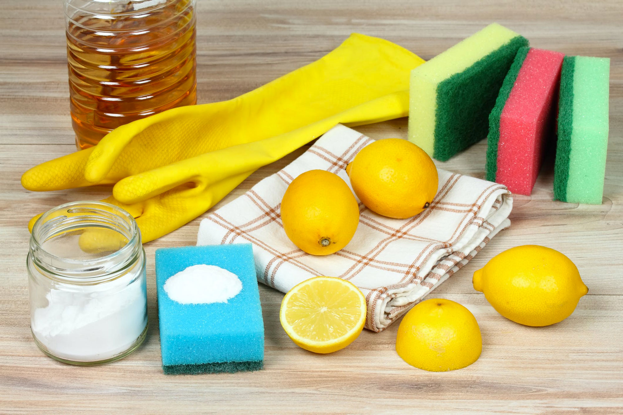 Utilizzare i limoni per pulire casa: ecco il rimedio della nonna ...