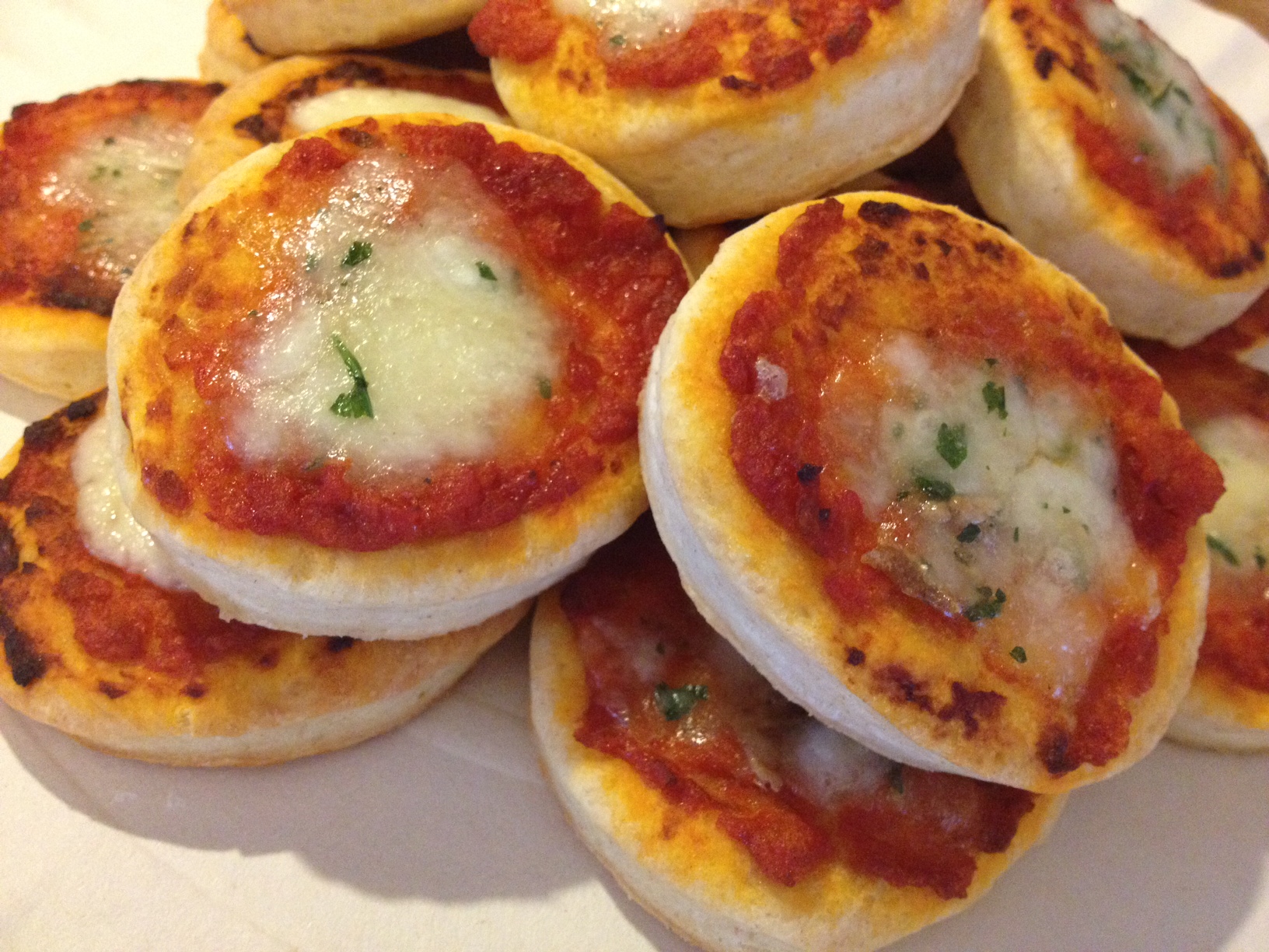 Ricetta pizzette: ingredienti, preparazione e consigli - Puglia24news