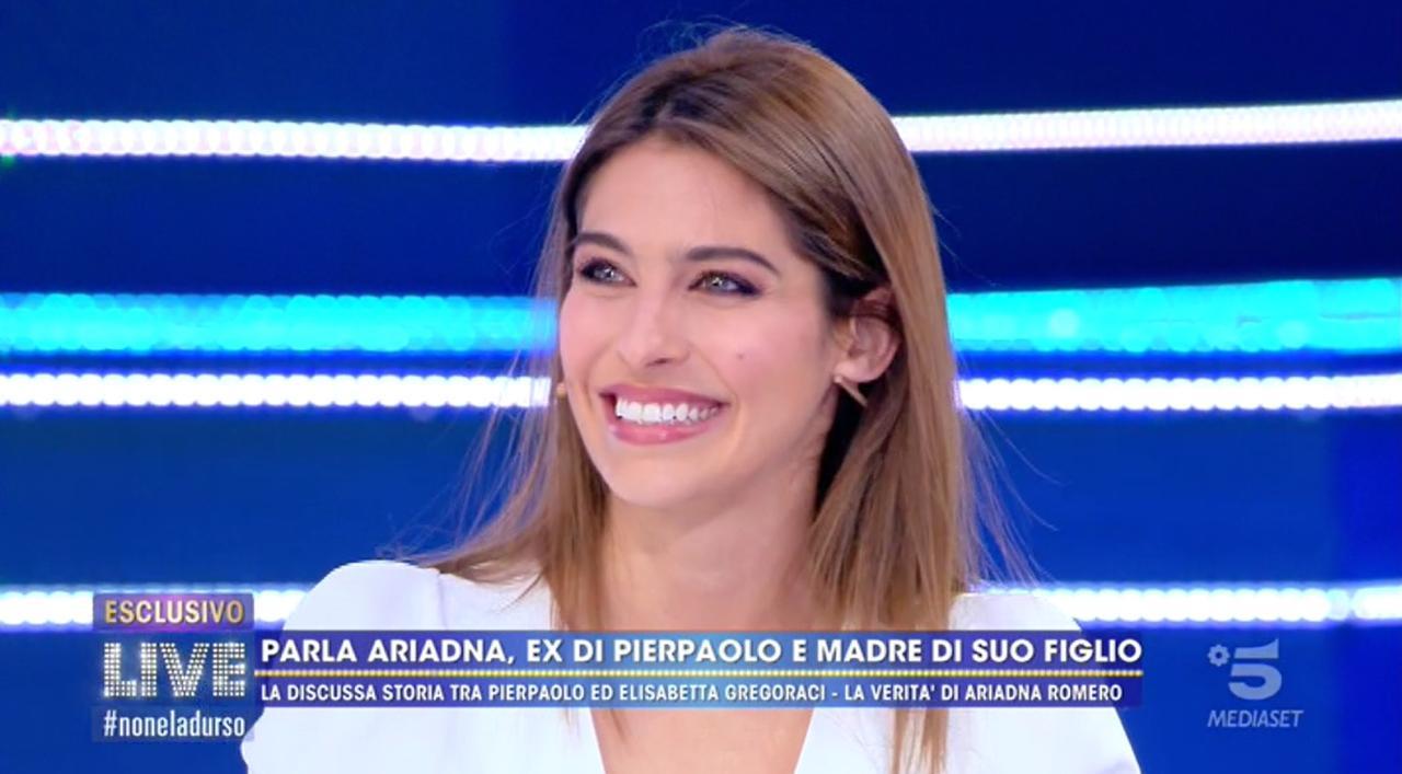 Ariadna Romero: super sexy su Instagram - la ex di Pierpaolo Petrelli mostra tutto - FOTO