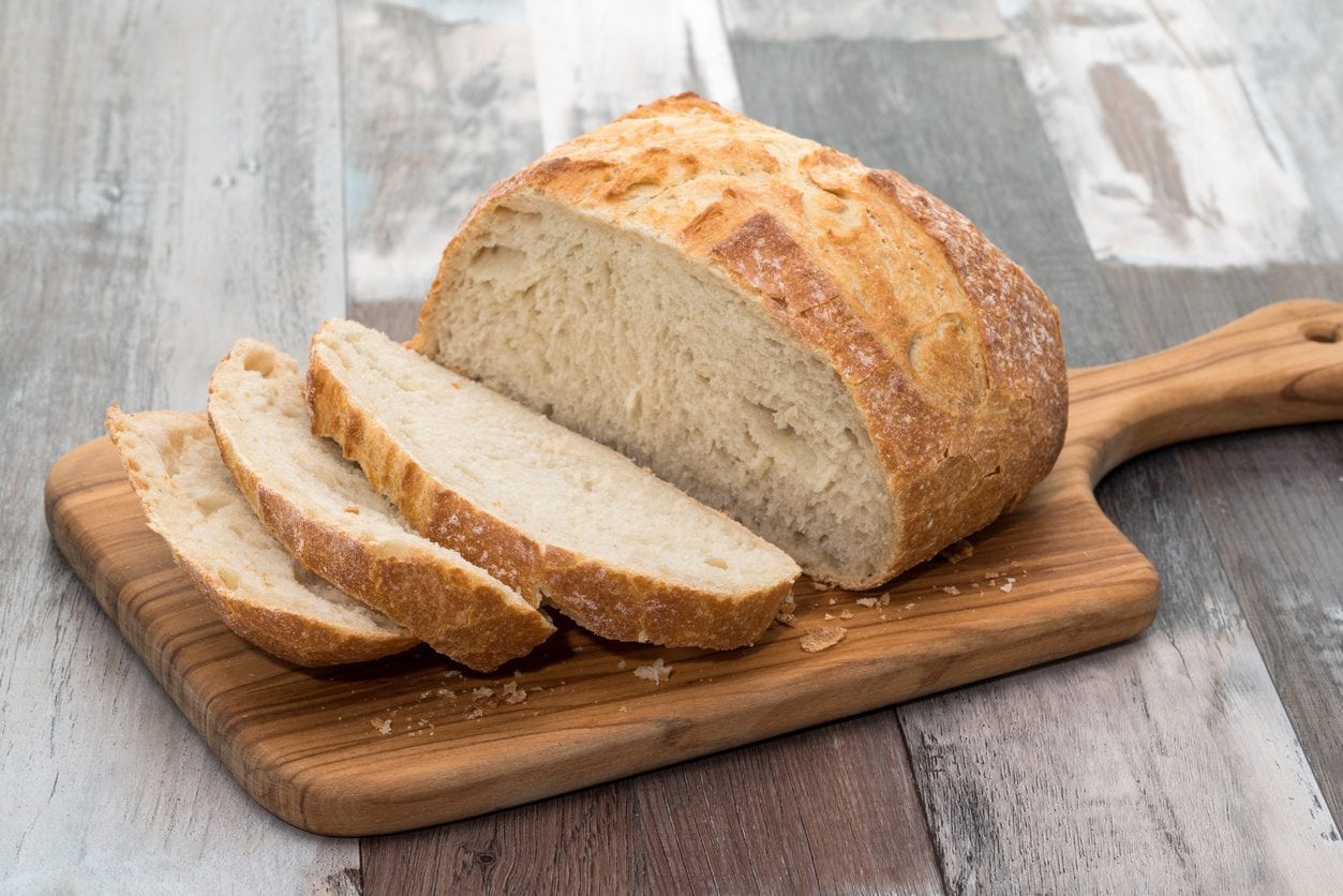 Mangiare 750 grammi di pane al giorno: ecco cosa succede, incredibile